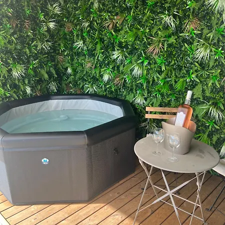 Loucisa Piscine Vue 8 24 Couchages Вилла