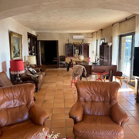 Villa Loucisa Piscine Vue 8 24 Couchages Nizza
