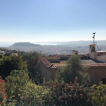 Loucisa Piscine Vue 8 24 Couchages